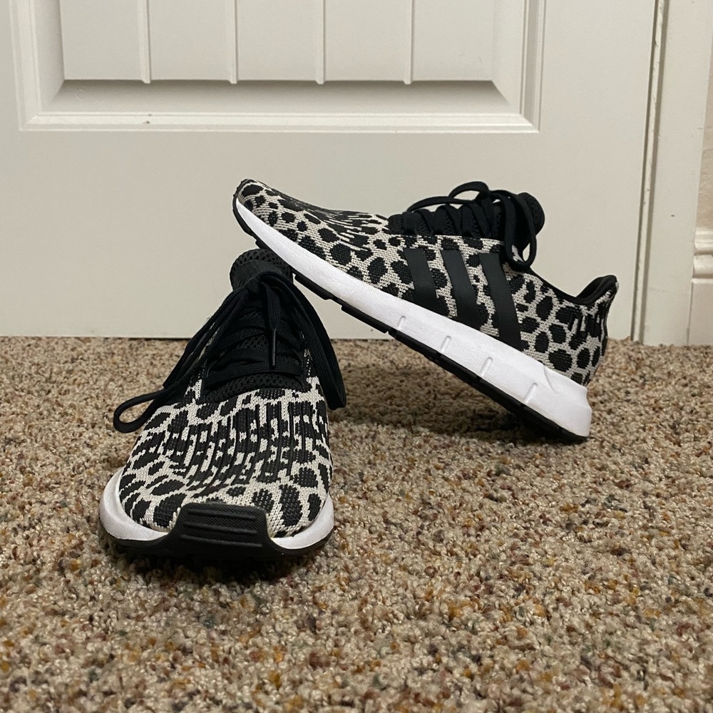 Adidas Women’s Swift Run Shoes Black Cheetah Print - Size 7